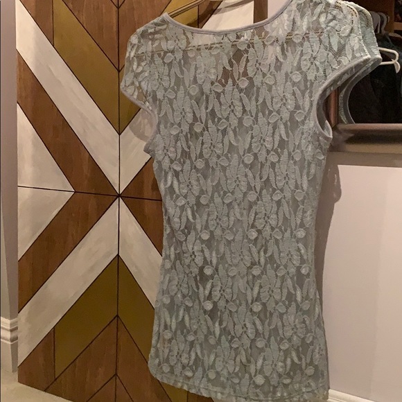 RW&CO Lace baby blue top - Picture 2 of 3